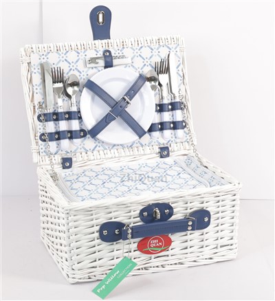 Exquisite white and blue split willow Picnic Basket For 2 person
